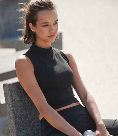 SF Clothing Ladies High Neck Crop Vest