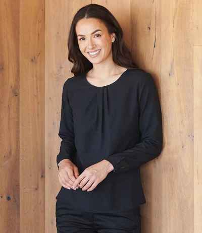 Henbury Ladies Pleat Front Long Sleeve Blouse