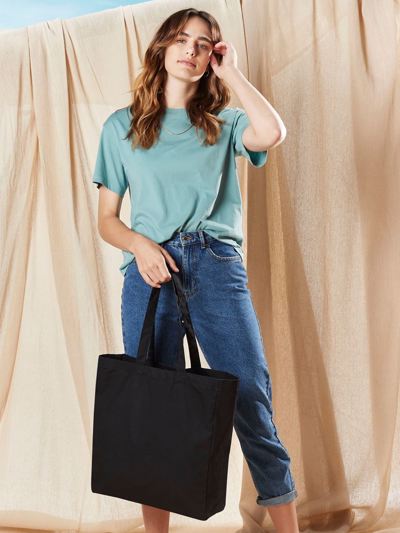 Canvas Classic Shopper