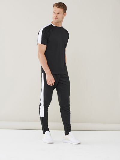 Knitted tracksuit pants