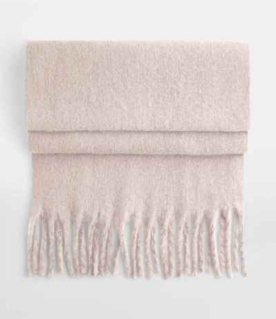 Beechfield Fluffy Scarf
