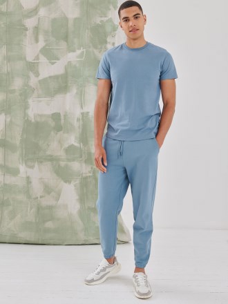 UNISEX SUSTAINABLE JOGGER