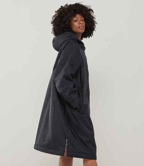Finden + Hales Adults All Weather Robe