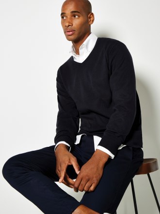 Arundel V Neck Sweater Long Sleeve