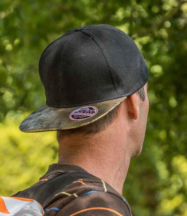 Result Bronx Glitter Snapback Cap